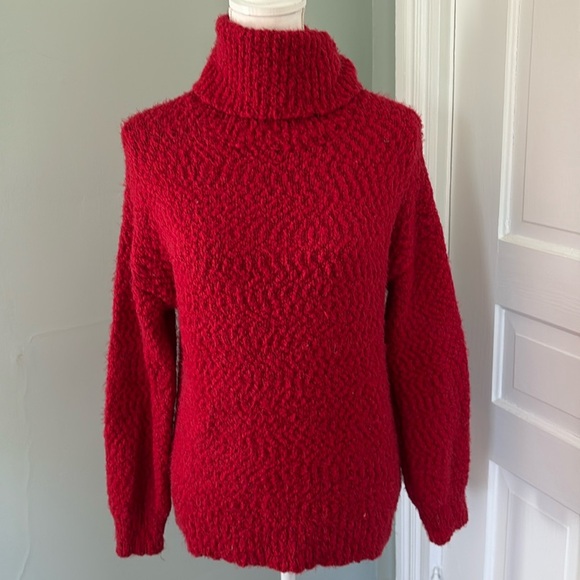 Yet Again Chunky TurtleNeck Red Sweater Size Large Warm Winter Soft - Picture 1 of 4
